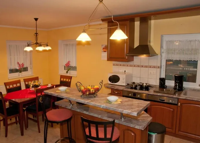 Дом отдыха Hochwertiges Steffi Mit Terrasse By Interhome Балатонберень