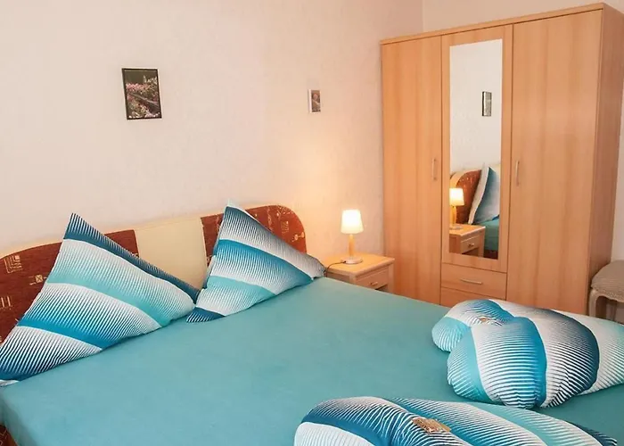 Holiday home Hochwertiges Steffi Mit Terrasse By Interhome *